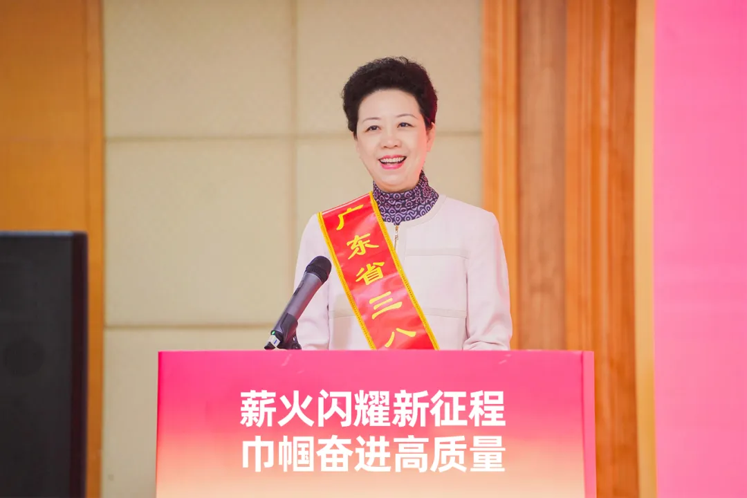 中国妇女报 | 918博天娱乐李倩仪专访：以供应链为笔，绘行业新篇章